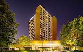 Doubletree Hilton Anaheim Orange
